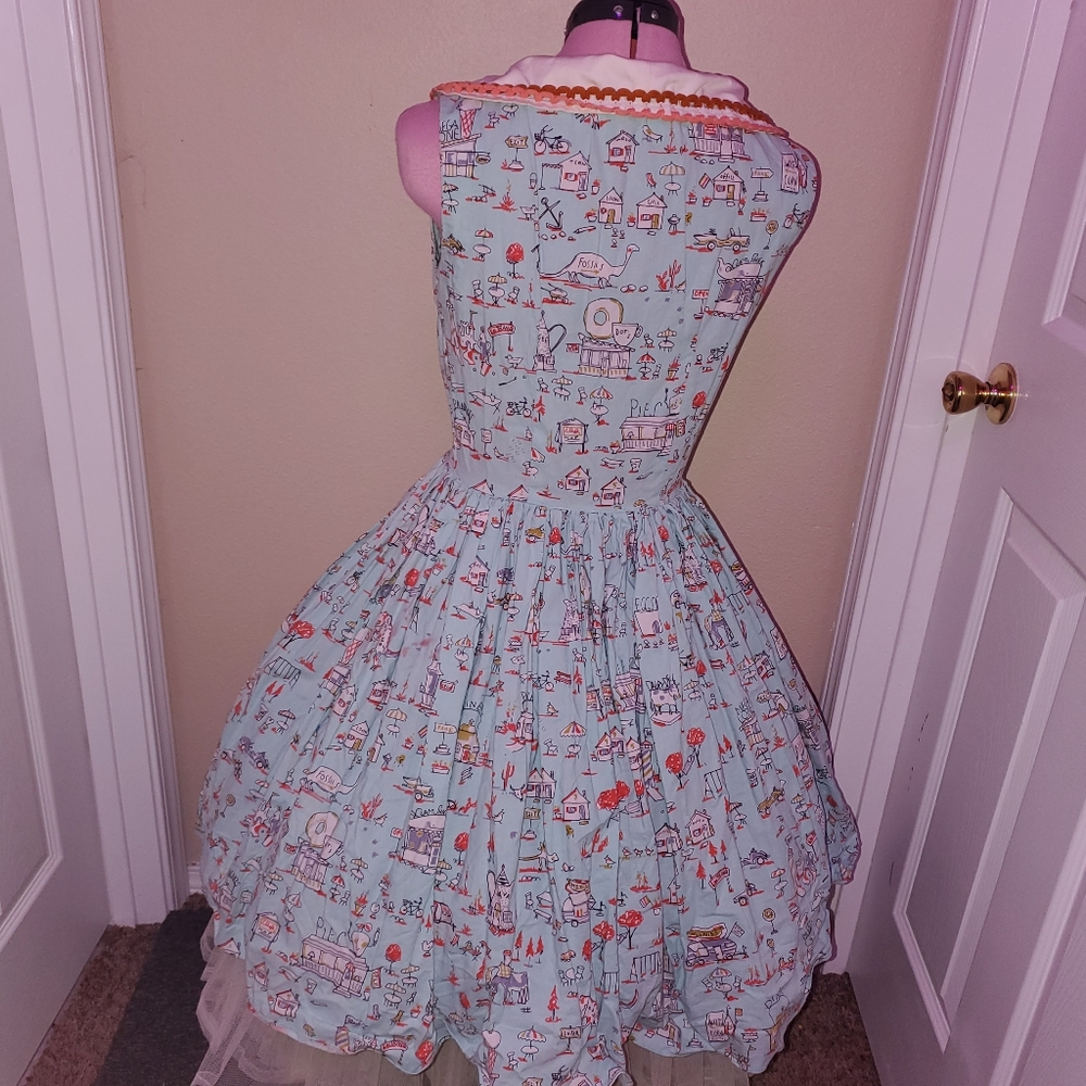 Custom 1950 dresses. - Picture 16 of 16